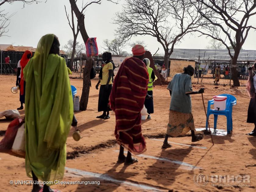 Dans le cadre de l’aide aux réfugiés la Ligue Islamique Mondiale a signé un accord avec la Responsable Réfugiés Nations Unies pour le programme “La vie, l’éducation et la collaboration “ qui vient en aide aux réfugiés du monde entier.