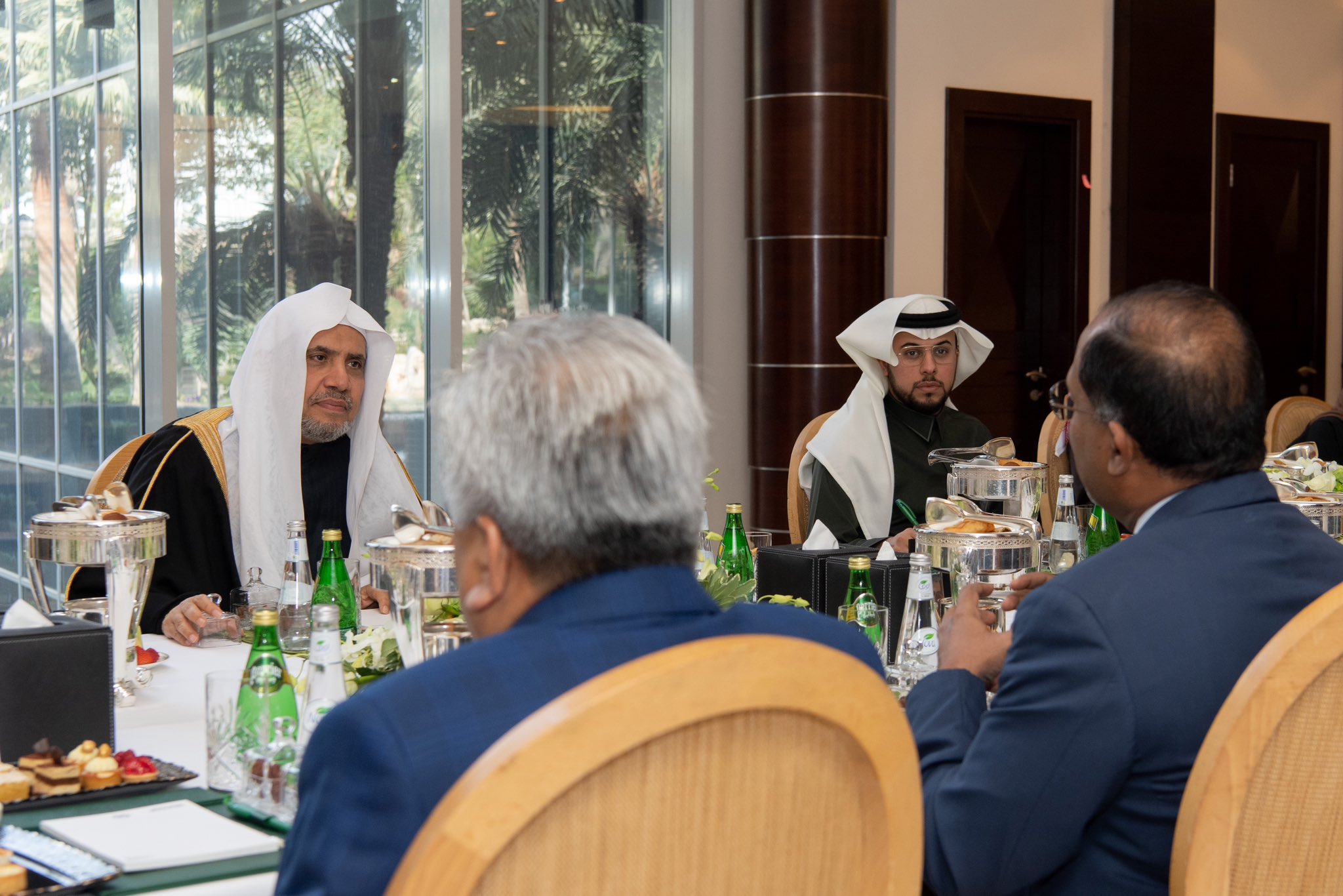 استقبل معالي الأمين العام، رئيس هيئة علماء المسلمين، فضيلة الشيخ د.‫محمد العيسى‬ وفدًا ماليزيًّا رفيعَ المستوى برئاسة معالي وزير الخارجية د.زامبري عبدالقادر