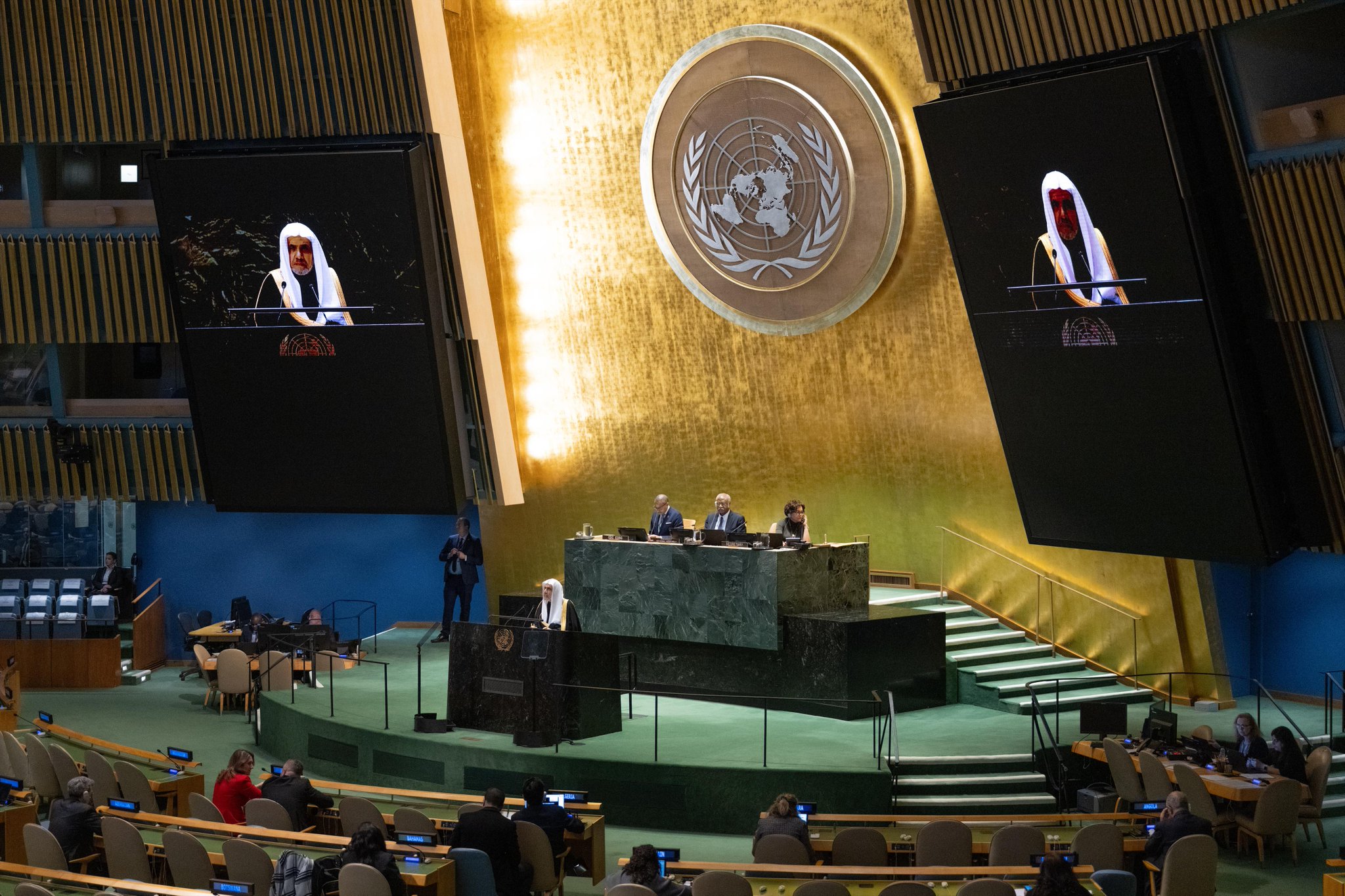 La Liga del Mundo Islámico prosigue sus esfuerzos internacionales en favor de la protección de los derechos de las minorías religiosas y subraya la importancia de reforzar su sensibilización respecto de sus derechos y sus responsabilidades