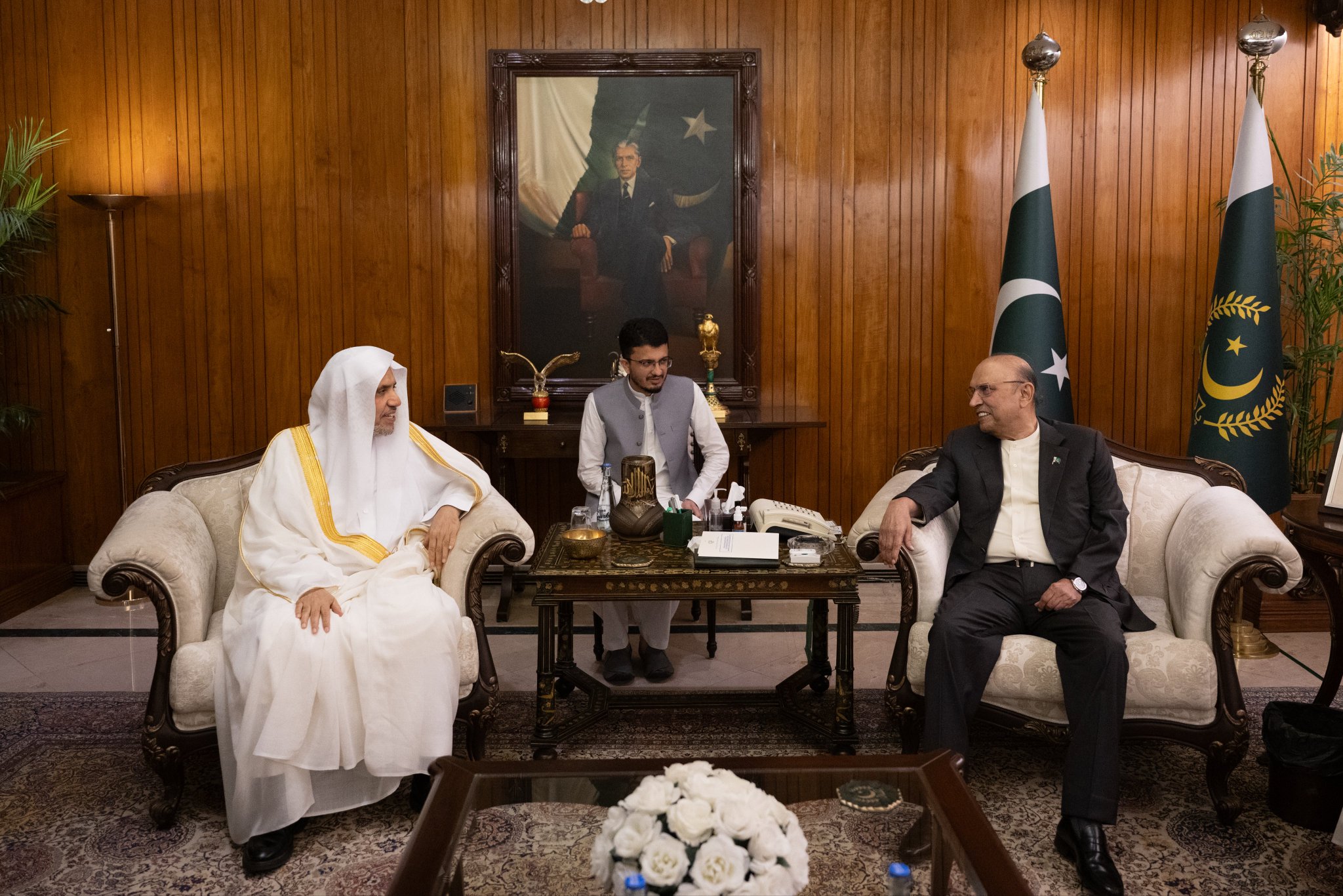 Le Président de la République islamique du Pakistan, M. Asif Ali Zardari, a reçu au palais présidentiel de la capitale Islamabad le Secrétaire général, Président de l’Organisation des savants musulmans, cheikh Mohammed Alissa.