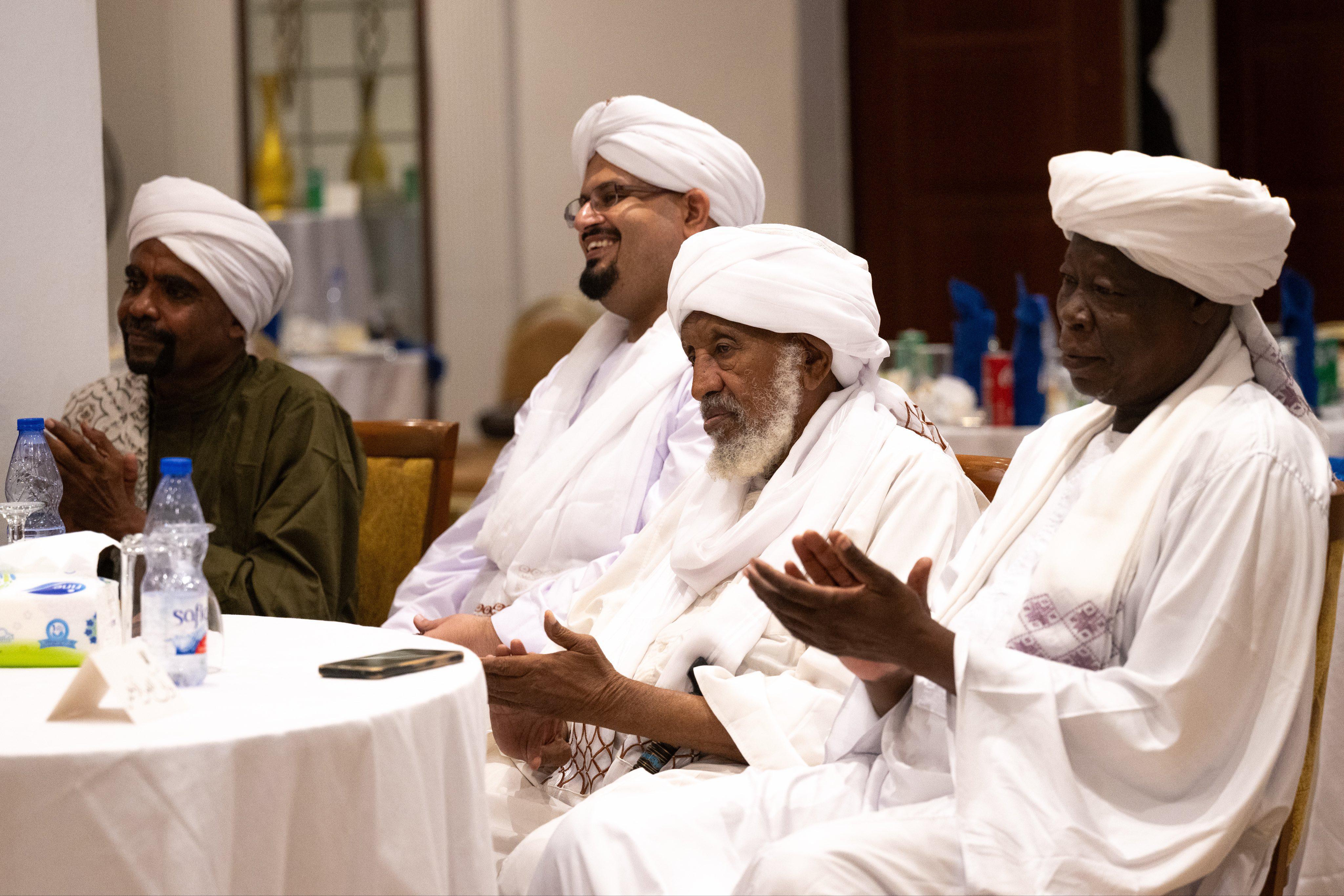 Sekretaris Jenderal Liga Muslim Dunia Bertemu dengan Para Ulama Republik Sudan