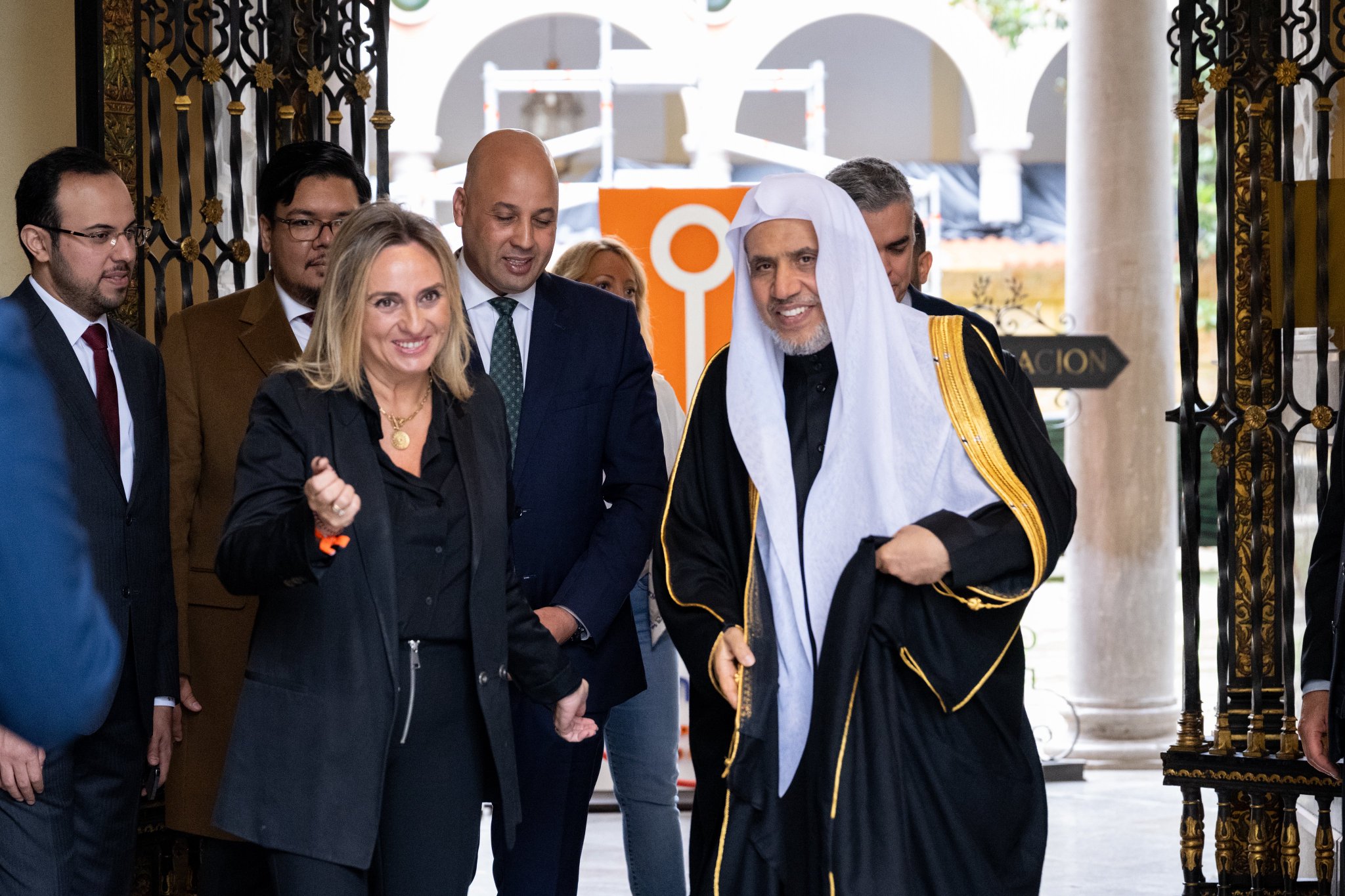 el Sheij Mohammed Alissa se reunió con, la señora María Francisca Carazo Villalonga