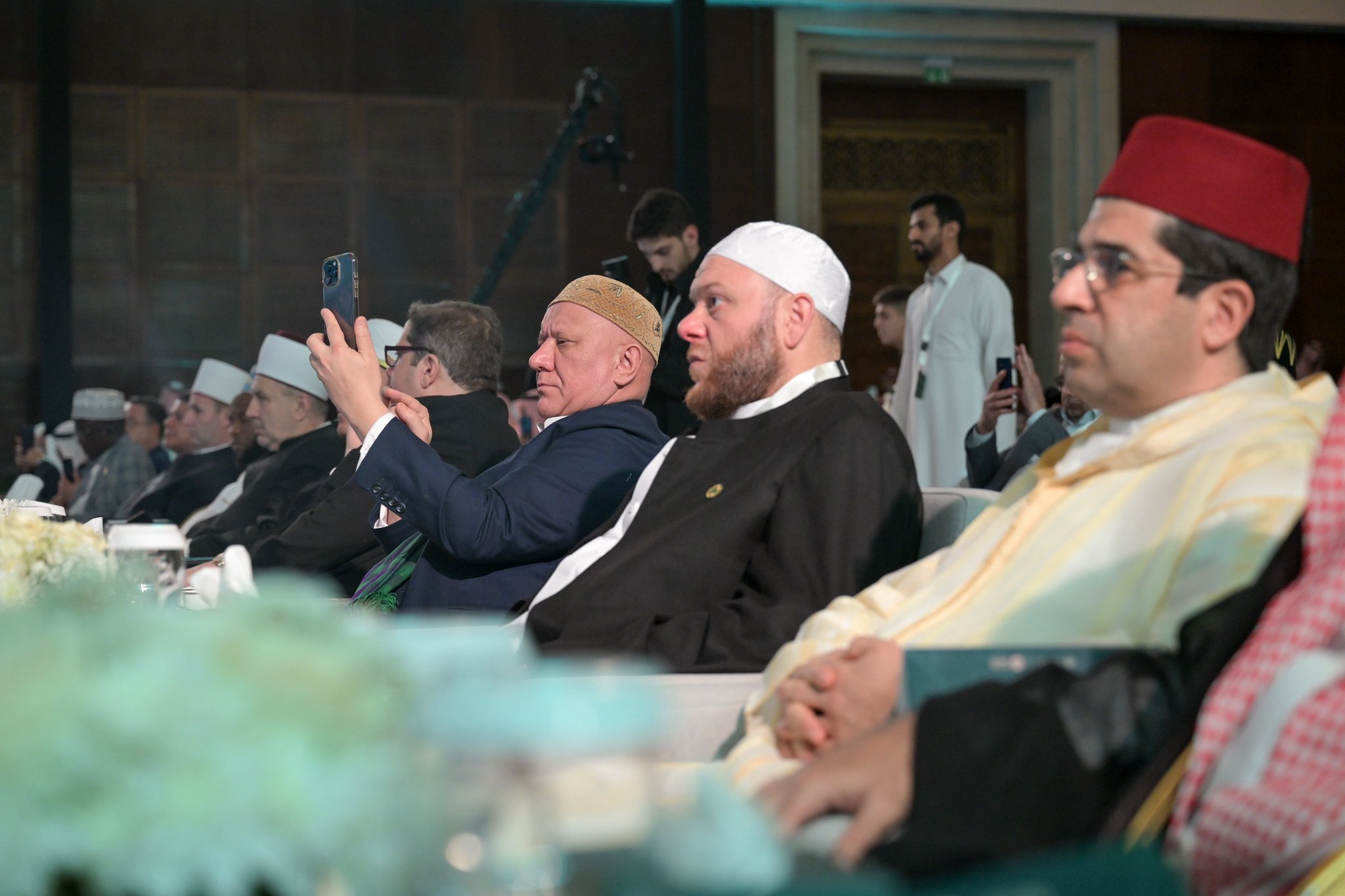 Su Excelencia el Sheij Dr. Mohammed bin Abdulkarim Alissa,  inauguró en La Meca la nueva plataforma digital de la Liga, «Minhaj»