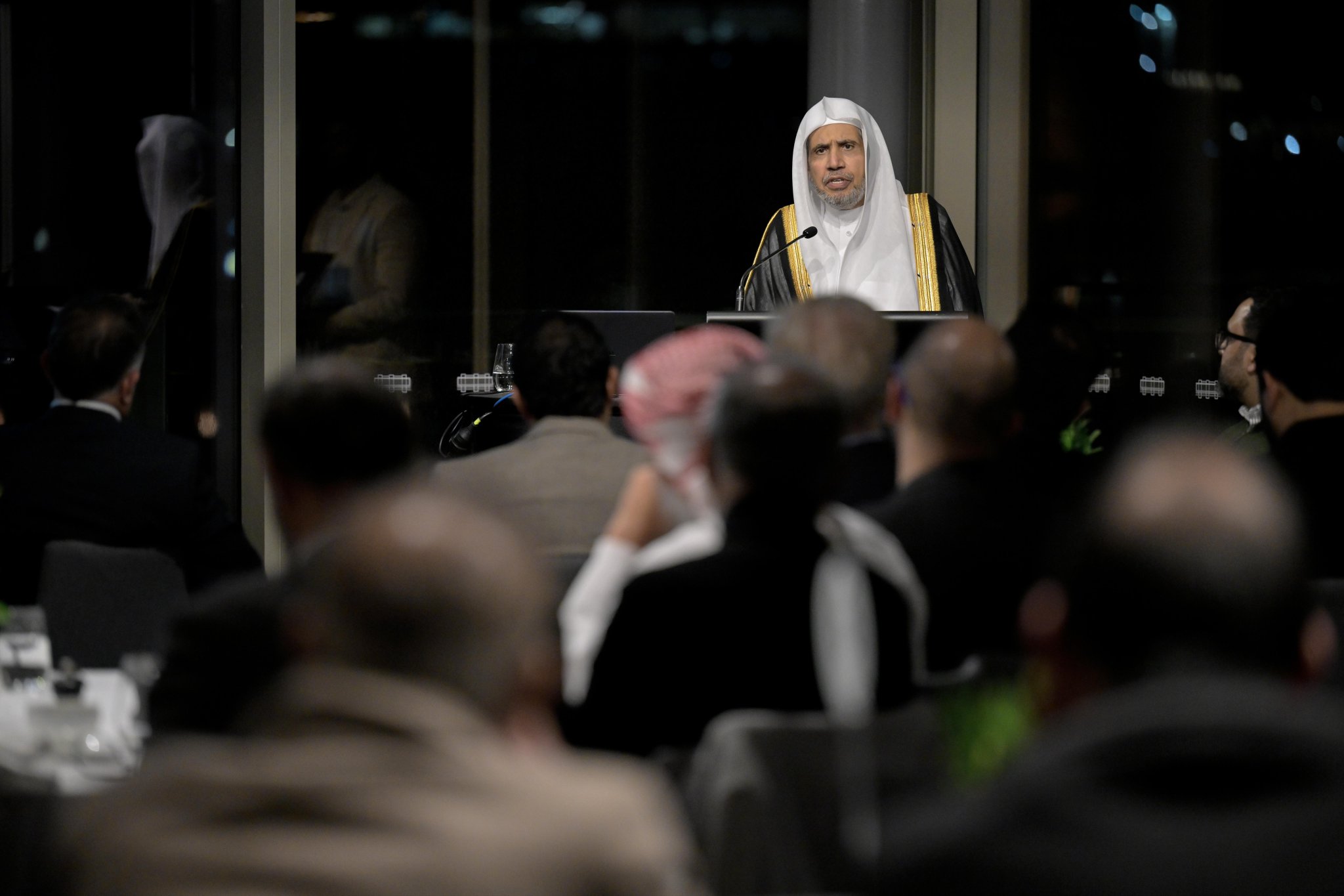 ‏التقى معالي الأمين العام، رئيسُ هيئة علماء المسلمين، فضيلةُ الشيخ د.⁧‫محمد العيسى‬⁩‬⁩، في مدينة "أوكلاند" بنيوزيلندا، كبارَ قيادات اتحاد الجمعيات الإسلامية، ومجلس علماء نيوزيلندا
