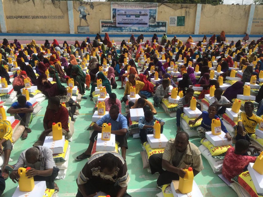 #La_Ligue_Islamique_Mondiale distribue plus de 5000 paniers alimentaires dans diverses régions de Somalie via son projet "Repas de Ramadan".
