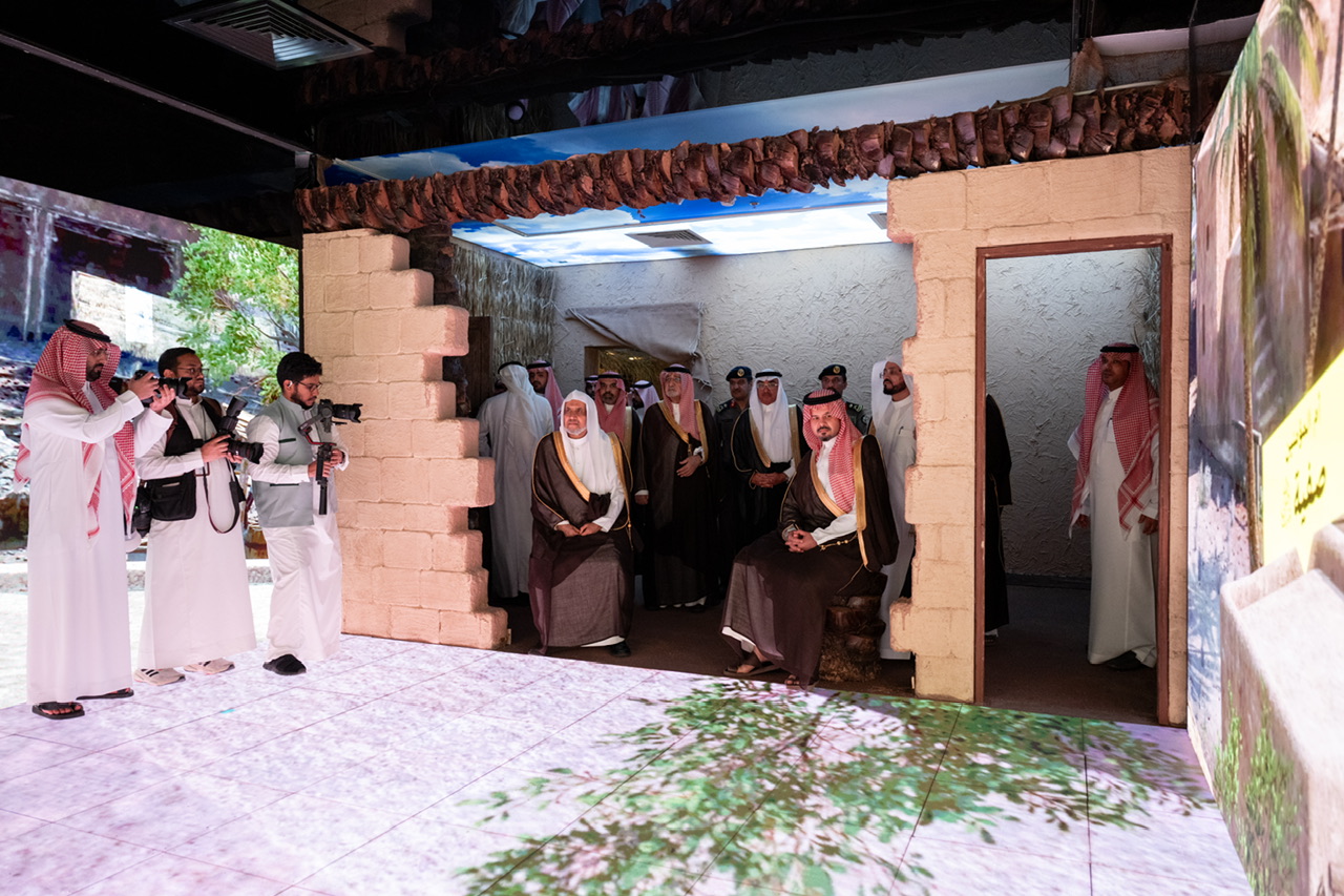 Yang Mulia Amir Wilayah Madinah, Pangeran Salman bin Sultan bin Abdulaziz, meresmikan fasilitas baru yang telah dimodernisasi di markas museum tersebut