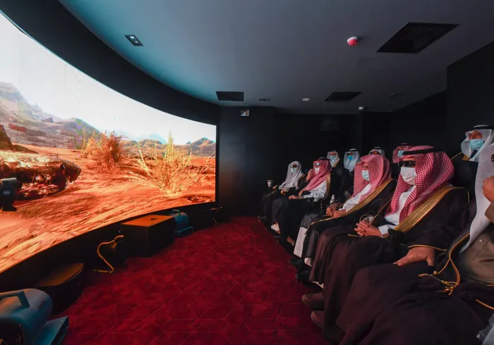Près de la mosquée du Prophète, a été lancée la marche du musée international sur la tradition prophétique et la civilisation islamique depuis son siège à  Médine; pour transmette la vie du Prophète aux moyens des dernières technologies Vivre La Tradition Prophétique