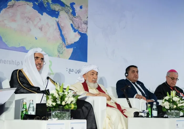 His Excellency the Secretary-General of the Muslim World League Sheikh Dr. Mohammad Alissa was the main speaker at the Inclusive Citizenship Dialogues held today in Abu Dhabi