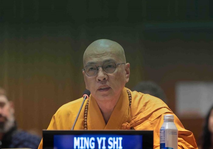 Extraits du discours de  Ming Yi Shi lors du lancement de l’initiative de la Ligue islamique mondiale pour “construire des ponts de compréhension et de paix entre l’Orient et l’Occident “ depuis le siège des Nations Unies à New York
