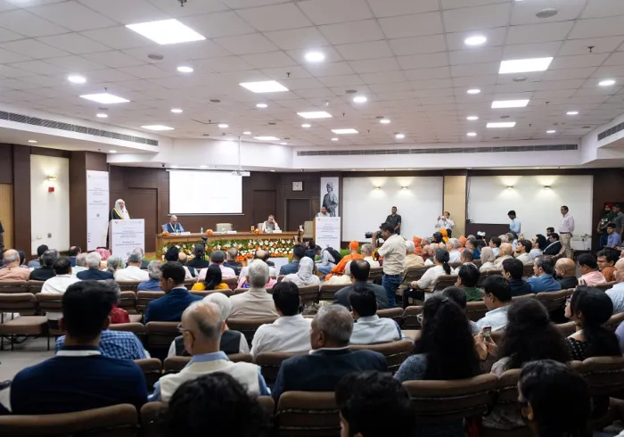 His Excellency Sheikh Dr.Mohammad Al-Issa, the Secretary-General of the MWL and Chairman of the Organization of Muslim Scholars, delivered a lecture at the Vivekananda International Foundation in New Delhi