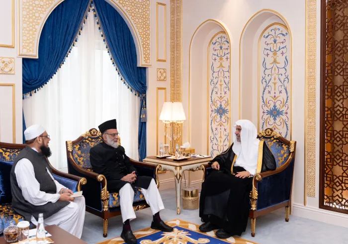 His Excellency Sheikh Dr. MohammedAl-Issa, Secretary-General of the MWL and Chairman of the Organization of Muslim Scholars, met with His Eminence Sheikh Ahmed Bukhari, the Grand Imam of Jama Masjid in New Delhi