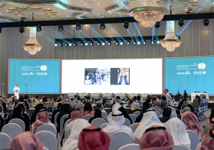 رابطة العالم الإسلامي تجمع أعضاء اتحاد وكالات أنباء الدول الإسلامية والوكالات الدولية الكبرى وأبرز القيادات الدينية والدبلوماسية