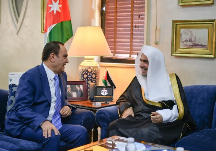 Le Vice-Premier Ministre jordanien recevant le SG de la Ligue à Amman,