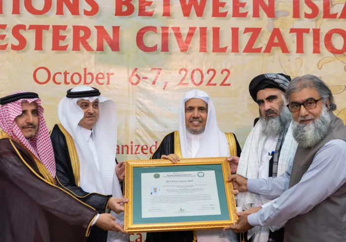 Le congrès mondial du Pakistan:”L’islamophobie et son impact sur les relations entre le monde islamique et l’Occident” Mohammad Alissa reçoit  un “certificat de paix”