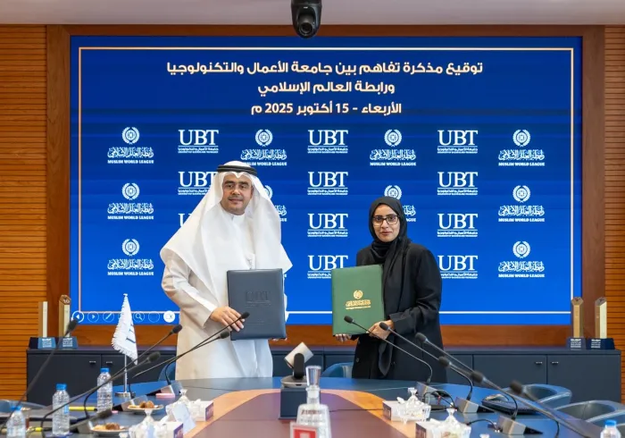 ‏في إطارِ مواصلةِ تفعيل مبادرةِ تعليم الفتيات في المُجتمعات المسلمة: ‏⁧‫رابطة العالم الإسلامي‬⁩ توقِّع مذكرةَ تفاهمٍ مع جامعة العلوم والتكنولوجيا الأهلية، لـ"تعليم اللغة العربية لغير الناطقين"، وتقديم محاضراتٍ عن "بُعد" للطالبات.