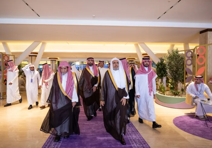 Extractos de la visita del Secretario General el Sheij Mohammed Alissa , al pabellón de la Fundación Rey Abdulaziz