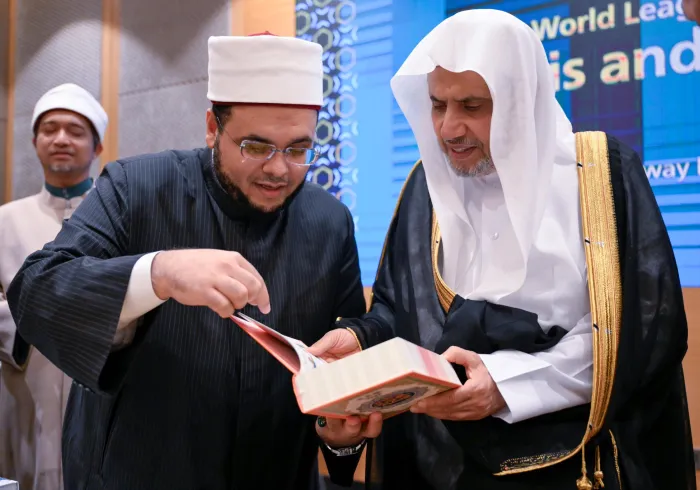 H.E. Sheikh Dr. Mohammed Al-Issa, Secretary-General, held a meeting with senior Malaysian scholars from across the states, led by H.E. Sheikh Ahmad Fauwaz Fadzil, Grand Imam and Grand Mufti of Malaysia