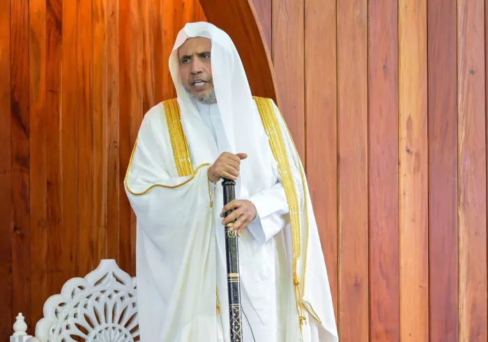 ‏هذا اليوم مِن على مِنبَر جامِع الرحمن في "أوكلاند".. وبعد افتتاحه الرسمي:  ‏ألقى معالي الأمين العام، رئيسُ هيئة علماء المسلمين، فضيلةُ الشيخ د.⁧‫محمد العيسى‬⁩ ‬⁩، خطبةَ الجُمعة، وأمَّ المُصلّين