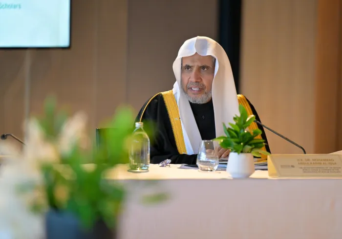 التقى معالي الأمين العام، رئيسُ هيئة علماء المسلمين، فضيلةُ الشيخ د.⁧‫محمد العيسى‬⁩ ‬⁩، في مقرّ إقامتِه بمدينة "أوكلاند" النيوزيلندية، كبارَ قيادات اتحاد الجمعيات الإسلامية في نيوزيلندا