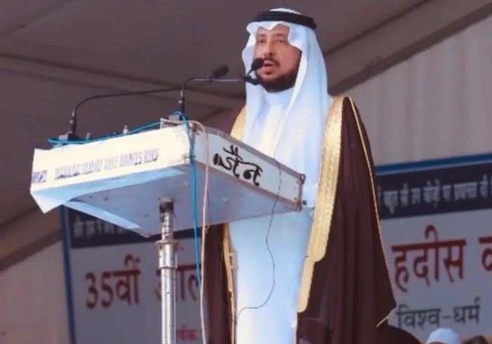 His Excellency Dr. Abdulrahman Alzaid, Deputy Secretary-General of the MWL, delivered the opening address at the opening session of the Markazi Jamiat Ahle Hadeeth conference in India.