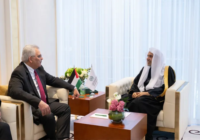 جناب دبیرکل، و رئیس انجمن علمای مسلمین، آقای دکتر شیخ محمد العیسی , در دفتر خود در ریاض میزبان جناب سفیر دولت فلسطین در عربستان سعودی