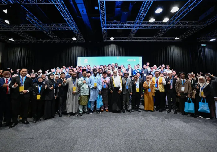 Le Secrétaire général de la Ligue islamique mondiale rencontre les principaux jeunes responsables des pays de l’ASEAN.