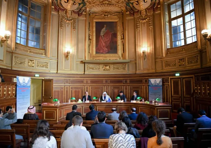 La Charte Mecque nous rappelle que la diversité de cultures continue d’enrichir la société par ses contributions éthiques, sociales et scientifiques.