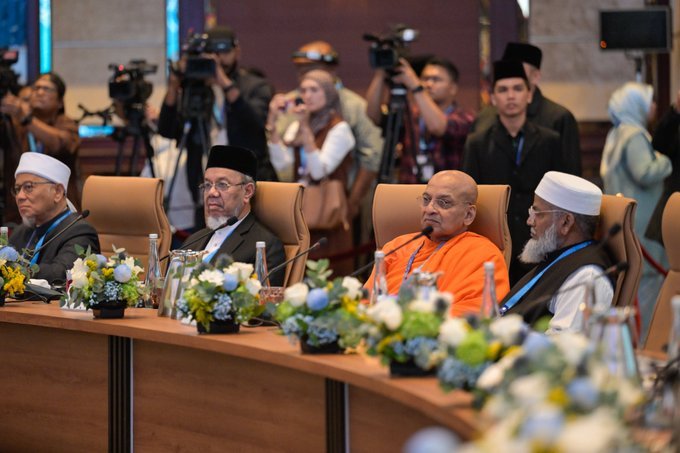 مسئلۂ فلسطین.. یہ عالمِ عرب واسلام کا مرکزی مسئلہ ہی نہیں، بلکہ دنیا کی ہر اُس قوم کے وجدان کا حصہ ہے جو عدل وامن سے محبت رکھتی ہے۔