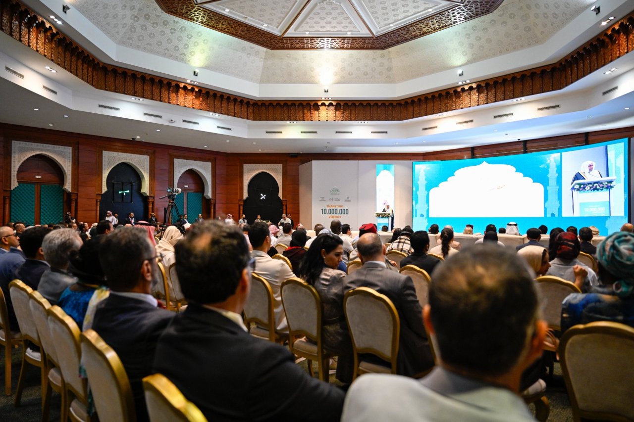 H.E. Sheikh Dr. Mohammed Al-Issa, Secretary-General of the Muslim World League, attended the event celebrated the milestone of ten million visitors to the International Exhibition and Museum of the Prophet’s Biography and Islamic Civilization