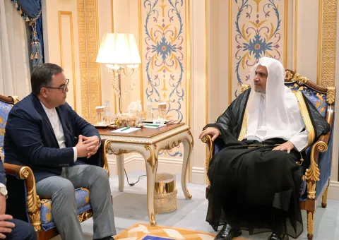 At the headquarters of the Muslim World League (MWL) in Makkah, H.E. Sheikh Dr. MohammedAlissa, Secretary-General of the MWL and Chairman of the Organization of Muslim Scholar