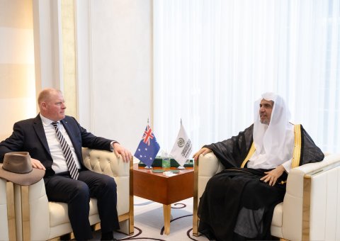His Excellency Sheikh Dr. Mohammed Al-issa , Secretary-General of the MWL and Chairman of the Organization of Muslim Scholars, met with His Excellency Mr. Mark Donovan, Ambassador of Australia to the Kingdom of Saudi Arabia.