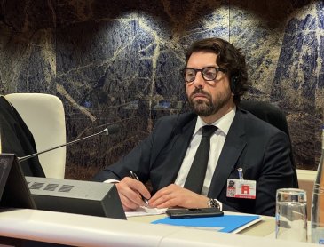   محترم یوہان گورونکل، سيكرٹری جنرل کمیونٹی تعاون تنظیم کا اقوام متحدہ میں رابطہ عالم اسلامی کی کانفرنس میں خطاب