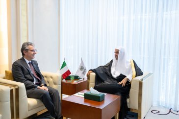 Earlier today at the MWL office in Riyadh, His Excellency Sheikh Dr. Mohammed Alissa, Secretary-General of the MWL and Chairman of the Organization of Muslim Scholars, met with His Excellency, Mr. Carlo Baldocci, Ambassador of the Republic of Italy to the Kingdom of Saudi Arabia.
