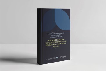 Kami bangga dengan "Deklarasi Islamabad" - sebagai bagian dari inisiatif Yang Mulia Sekretaris Jenderal Liga Muslim Dunia, Syekh Dr. Mohammed Al-Issa, untuk Pendidikan Anak Perempuan di Komunitas Muslim