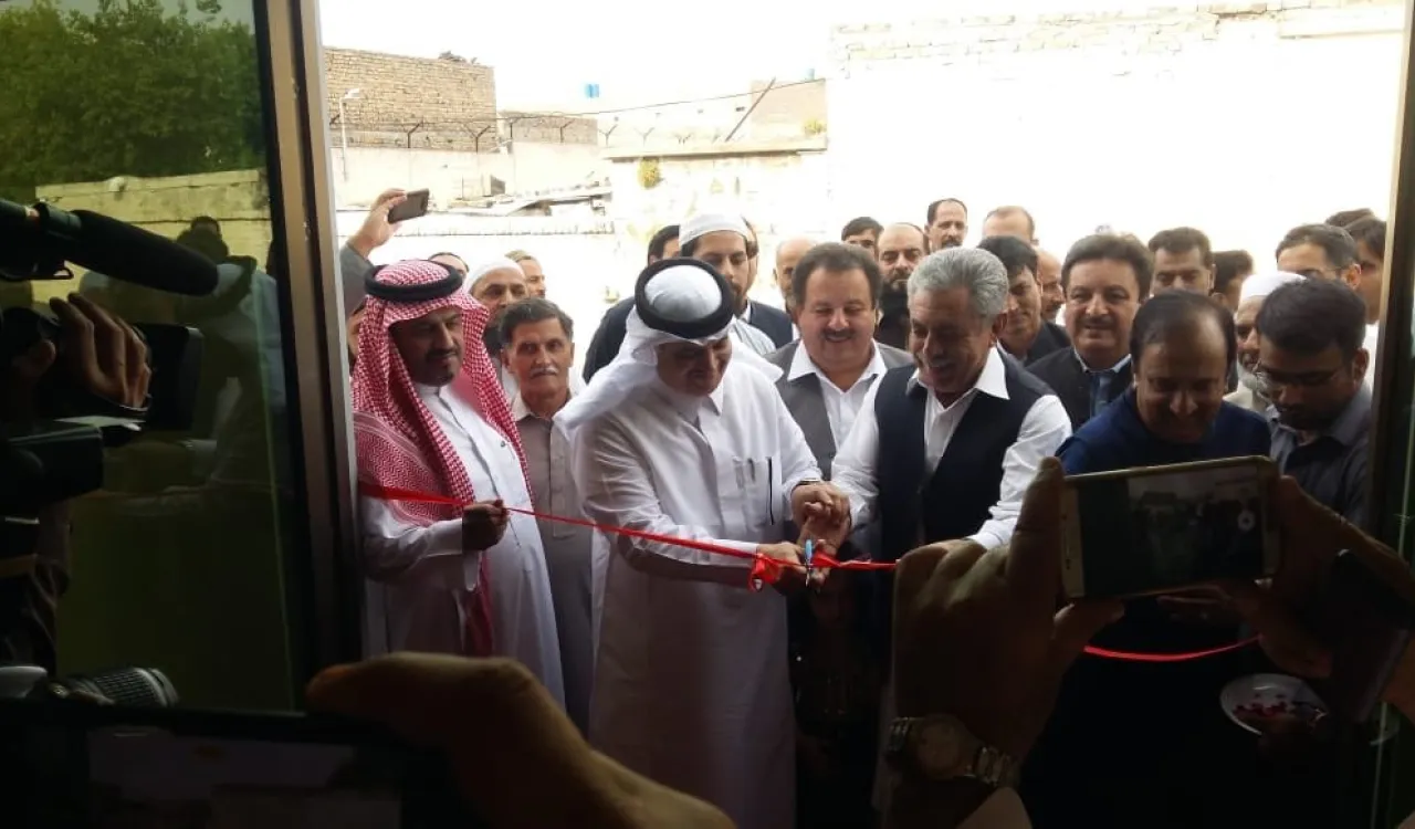 ‏⁧رابطة العالم الإسلامي⁩ ممثلة في هيئتها العالمية للإغاثة والرعاية والتنمية، تدشن جامع ⁧الملك عبدالعزيز⁩ في مدينة ⁧هريبور⁩ الباكستانية، ضمن مبادراتها الإنسانية والتنموية في جمهورية ⁧باكستان⁩ الشقيقة