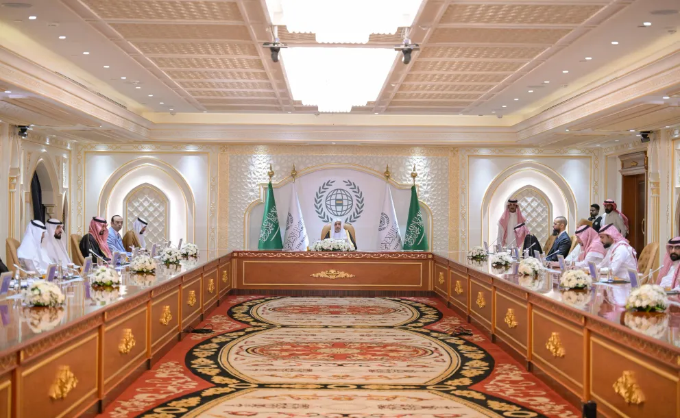 د.العيسى يُدشّن الخطة الاستراتيجية "المطورة" والحوكمة "المُحَدَّثة" لرابطة العالم الإسلامي
